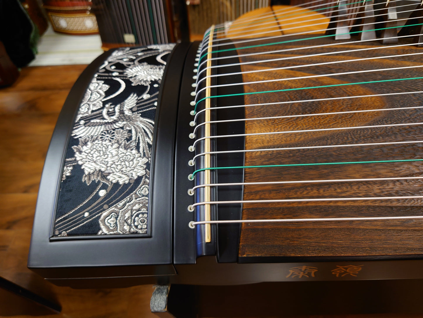 Qinling Collection Guzheng "Silky Jade"