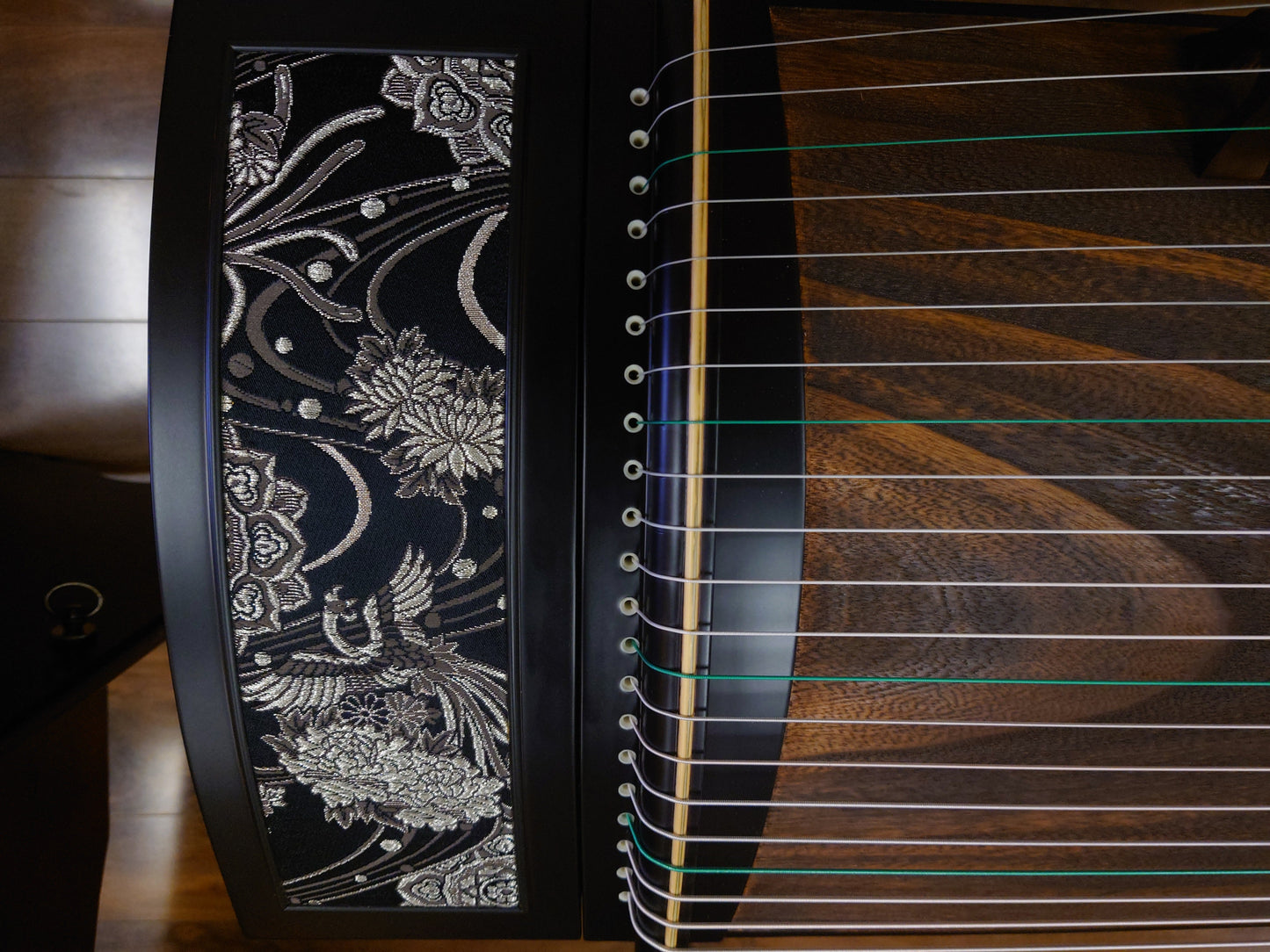 Qinling Collection Guzheng "Silky Jade"