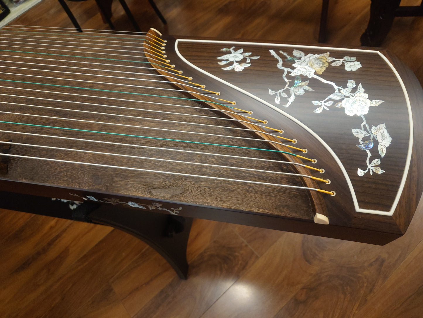 Songbo Madagascar Rosewood "Ethereal Blossom" Guzheng