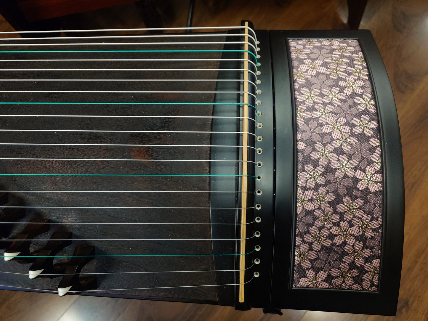 Qinling Collection Guzheng "Silky Jade"