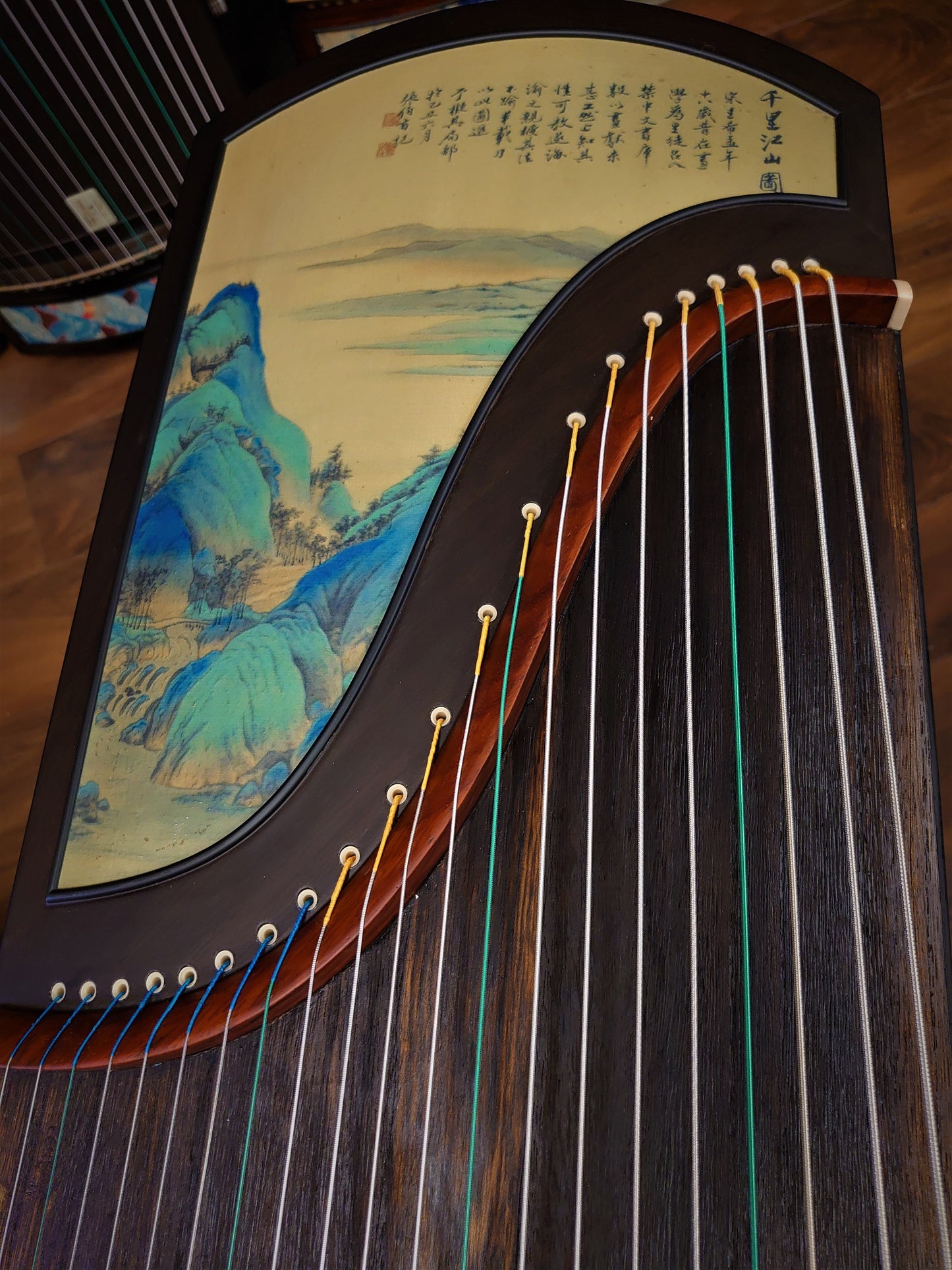 Songbo Madagascar Rosewood "A Thousand Li of Rivers and Mountains" Guzheng