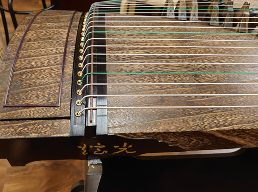 Xuanguang Mitsuya Koto Collection Guzheng (Made in Japan) "Mystic Purple" 炫光筝