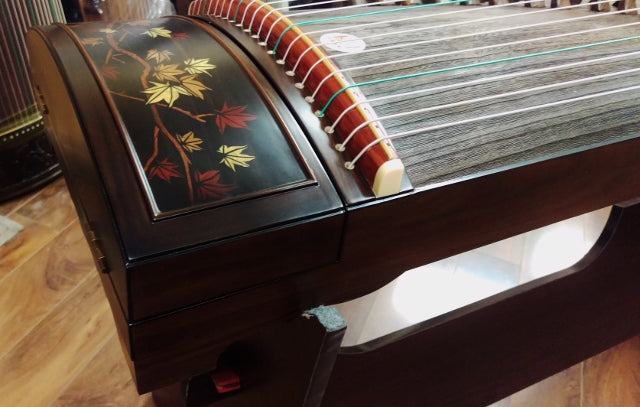 Songbo Madagascar Rosewood Guzheng “Maple Leaves"